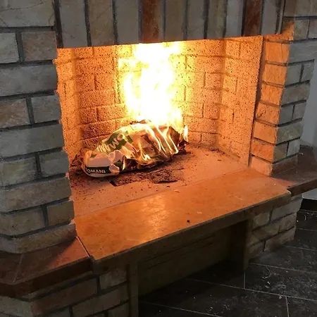度假居 Cozy House In With Private Garden *