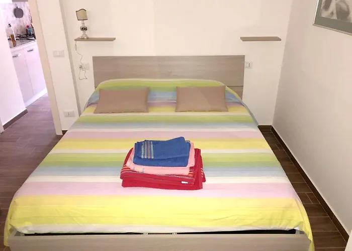 Cozy House In With Private Garden Σπίτι διακοπών