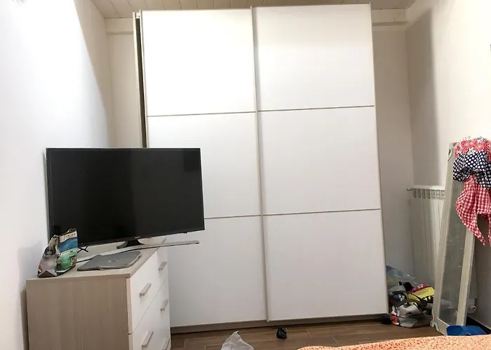 Cozy House In With Private Garden Σπίτι διακοπών *