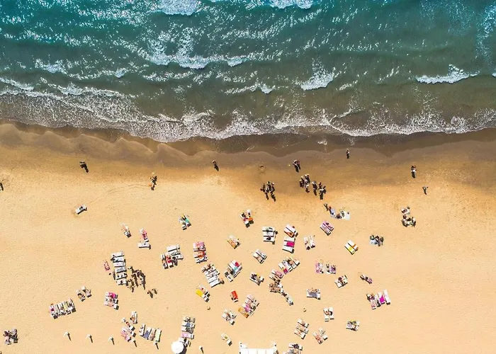 Σπίτι διακοπών Cozy House In With Private Garden